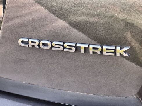 Used 2023 Subaru Crosstrek 2.5i Limited w/ Moonroof Package image 8