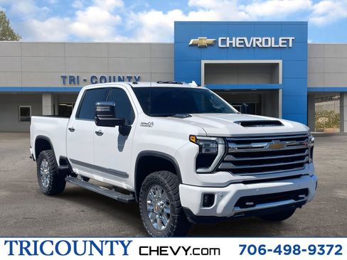Used 2024 Chevrolet Silverado 2500 High Country image 1