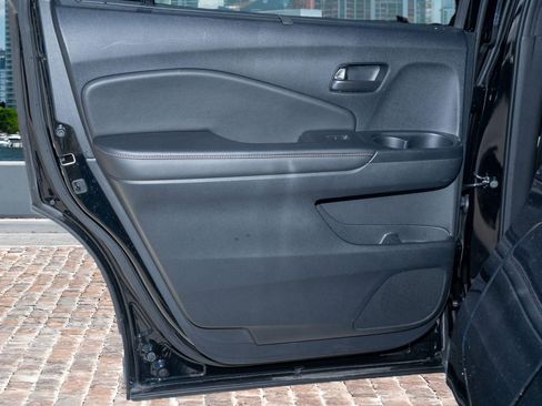 Certified 2024 Honda Passport TrailSport image 13