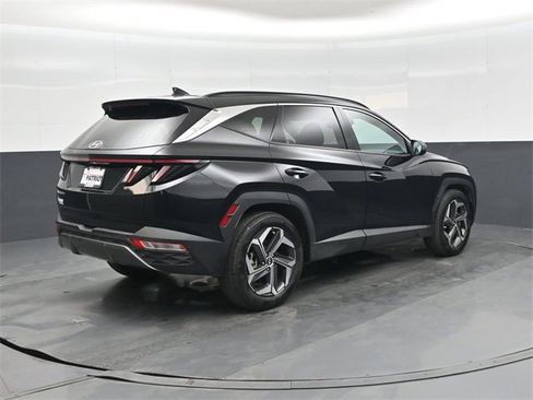 Used 2024 Hyundai Tucson Limited image 3