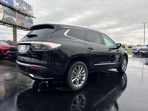 Used 2024 Buick Enclave Avenir w/ Avenir Technology Package AWD/4WD image 6