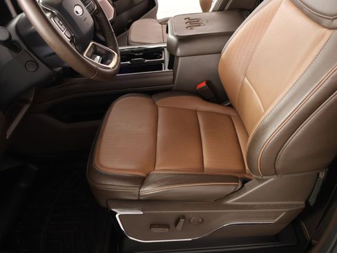 Used 2025 Ford F250 King Ranch AWD/4WD image 12
