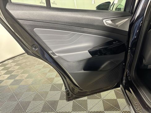 Certified 2023 Volkswagen ID.4 Pro S image 20