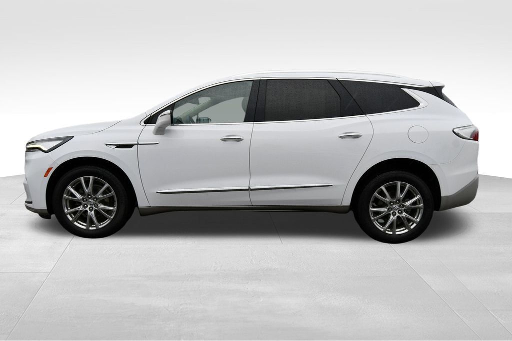 Used 2023 Buick Enclave Essence w/ Experience Buick Package AWD/4WD image 4