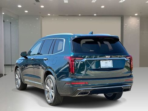 Used 2024 Cadillac XT6 Premium Luxury AWD/4WD image 3