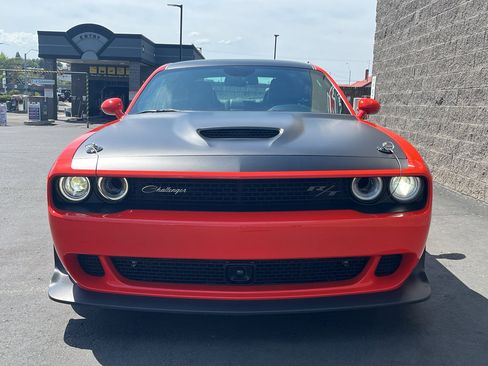 Used 2023 Dodge Challenger R/T Scat Pack RWD image 2