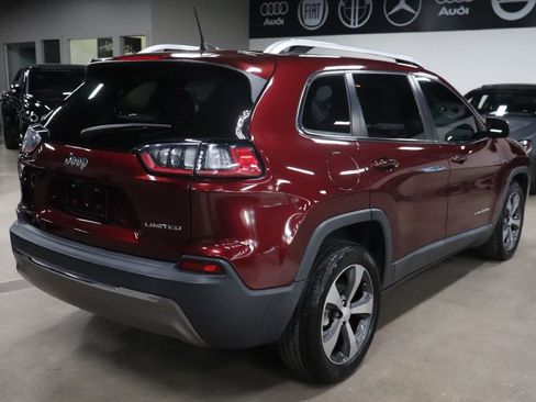 Used 2019 Jeep Cherokee Limited image 6