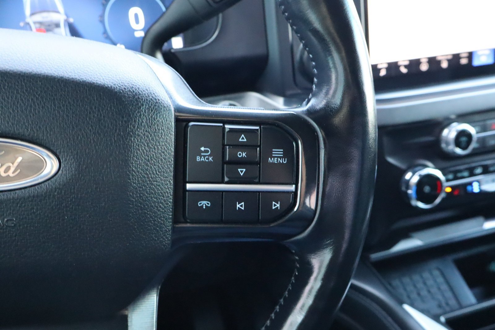 Used 2025 Ford F250 Platinum w/ Tremor Off-Road Package AWD/4WD image 26