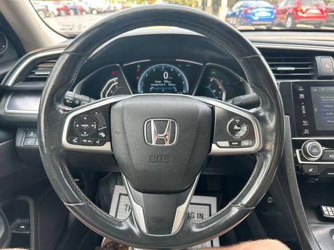 Used 2017 Honda Civic Touring image 17
