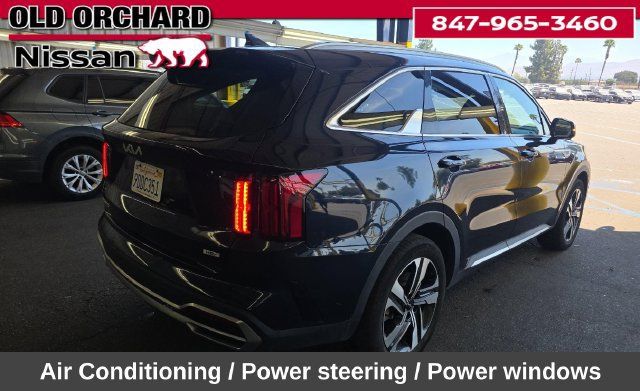 Used 2023 Kia Sorento SX Prestige w/ Panoramic Sunroof Package AWD/4WD image 5
