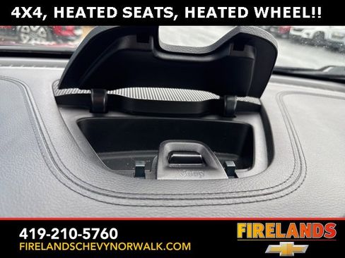 Used 2020 Jeep Cherokee Latitude Plus w/ Cold Weather Group image 36