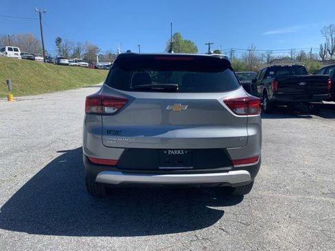 Used 2026 Chevrolet TrailBlazer LT w/ Driver Confidence Package image 7