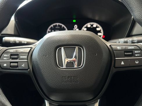 Used 2025 Honda CR-V LX image 23