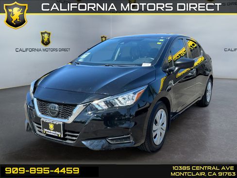Used 2020 Nissan Versa S FWD image 1