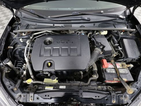 Used 2015 Toyota Corolla LE image 37