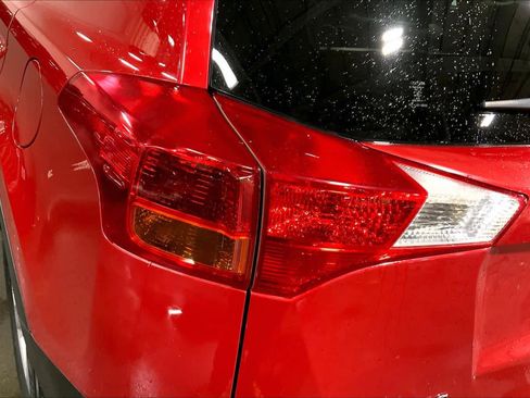 Used 2013 Toyota RAV4 XLE AWD/4WD image 29