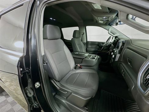 Used 2020 GMC Sierra 1500 SLE w/ Trailering Package image 32