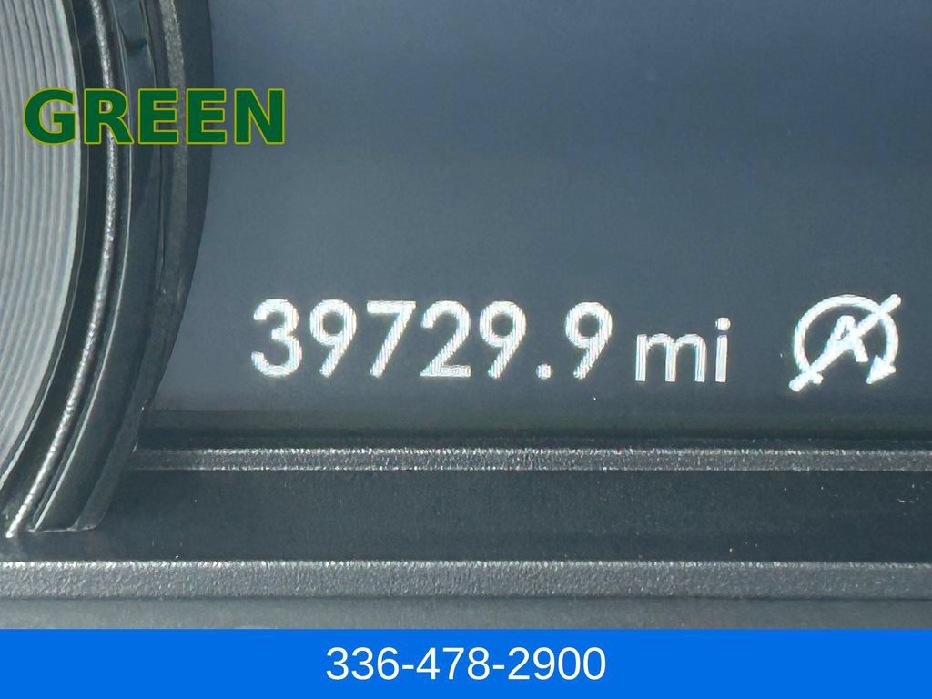 Certified 2021 Lincoln Corsair AWD w/ Equipment Group 101A image 16