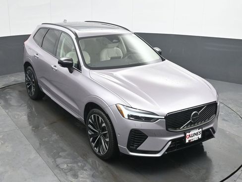 New 2026 Volvo XC60 T8 Ultra w/ Protection Package Premier image 32