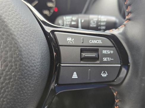 Used 2025 Honda HR-V Sport image 26