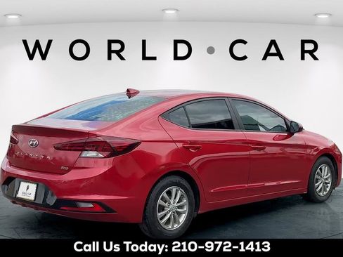 Used 2019 Hyundai Elantra ECO FWD image 3
