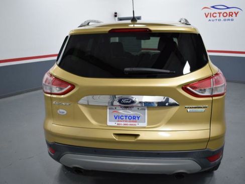 Used 2015 Ford Escape Titanium image 7