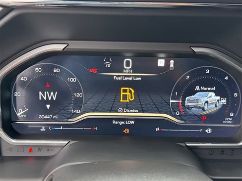 Used 2022 GMC Sierra 1500 AT4 w/ AT4 Premium Package image 7