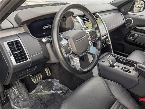 Used 2021 Land Rover Discovery S R-Dynamic image 10