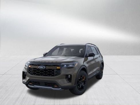 Used 2026 Ford Explorer Tremor w/ Tremor Ultimate Package AWD/4WD image 2