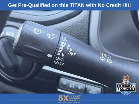 Used 2023 Nissan Titan SV image 19