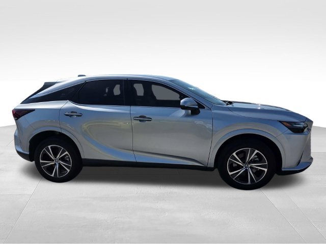 Used 2025 Lexus RX 350 FWD w/ Technology Package image 2