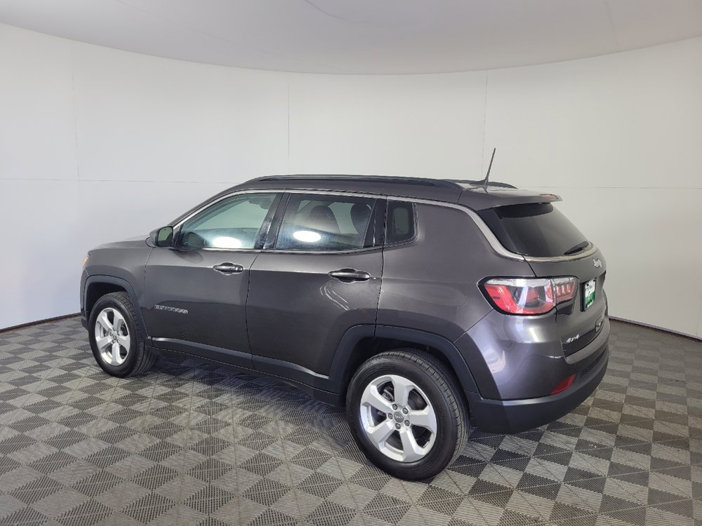 Used 2020 Jeep Compass Latitude AWD/4WD image 3