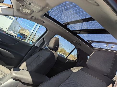 Used 2020 Chevrolet Equinox LT image 13