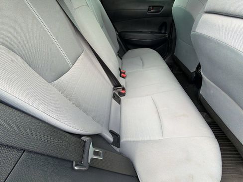Used 2024 Toyota Corolla Cross AWD Hybrid image 33