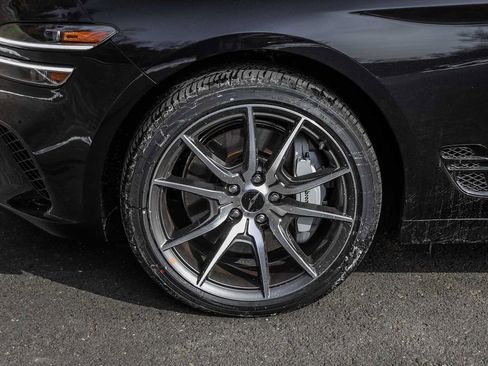 New 2026 Genesis G70 2.5T image 8