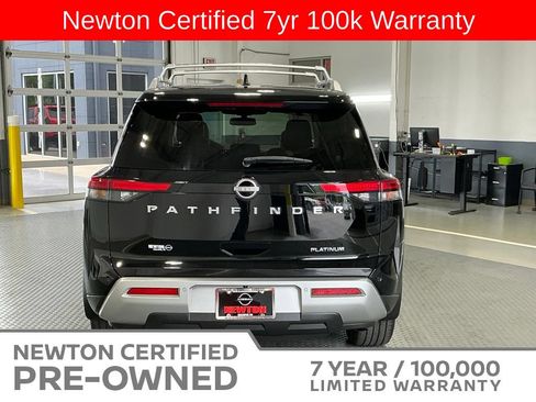 Used 2022 Nissan Pathfinder Platinum w/ Cargo Package FWD image 5