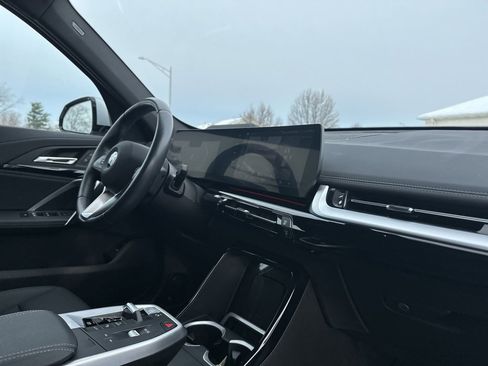 Used 2023 BMW X1 xDrive28i w/ Premium Package image 28