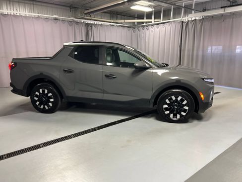 Used 2025 Hyundai Santa Cruz SEL AWD/4WD image 8