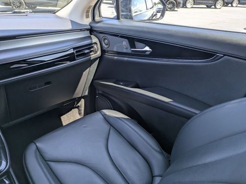 Certified 2023 Lincoln Nautilus Reserve w/ Monochromatic Package AWD/4WD image 19