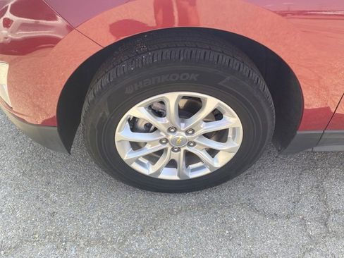 Used 2021 Chevrolet Equinox LT image 10