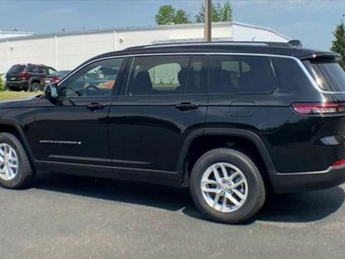 Certified 2023 Jeep Grand Cherokee L Laredo AWD/4WD image 7