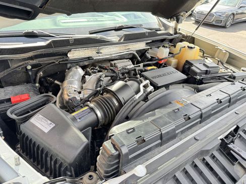 Used 2020 Chevrolet Silverado 3500 LTZ w/ LTZ Premium Package AWD/4WD image 29