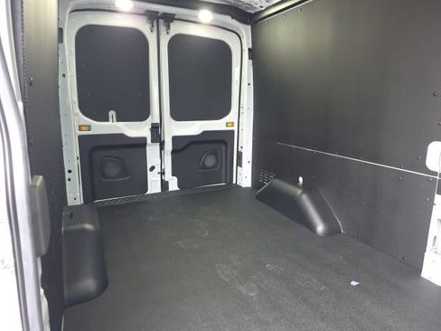 New 2026 Ford Transit 150 148 Medium Roof image 34