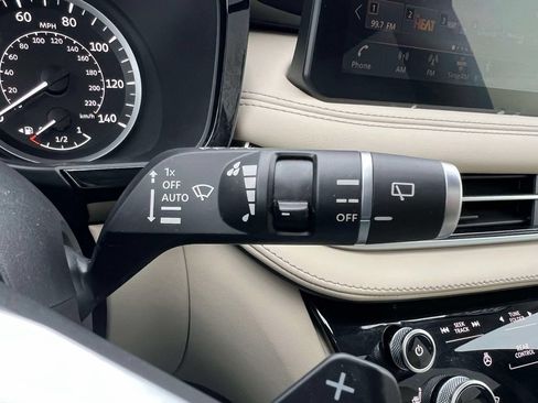 Used 2025 INFINITI QX60 Pure FWD image 24