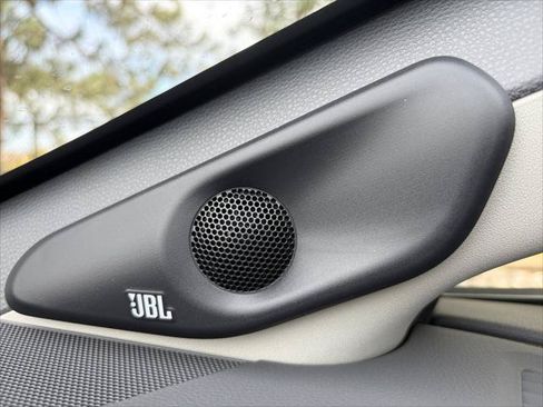 Certified 2023 Toyota Prius Limited FWD image 27