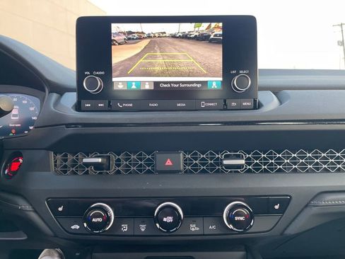 Used 2023 Honda Accord EX image 14