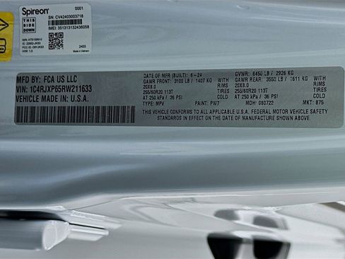 Used 2024 Jeep Wrangler Unlimited Sahara w/ Technology Group image 32