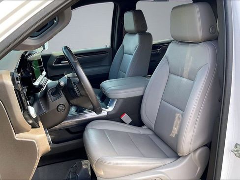 Used 2023 Chevrolet Silverado 1500 LTZ image 25