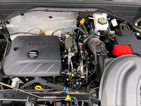Used 2024 Chevrolet TrailBlazer LS w/ LS Convenience Package FWD image 32