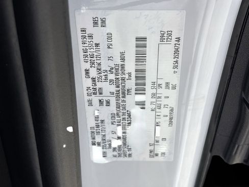 Used 2024 Ford Transit 250 Low Roof w/ Exterior Upgrade Package image 31